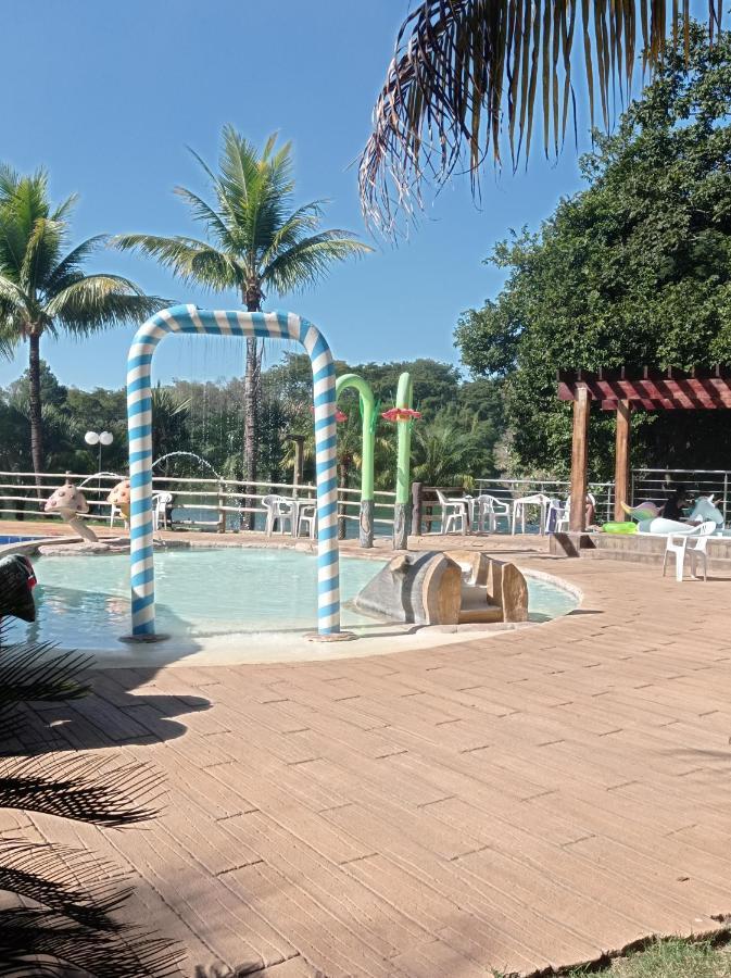 Flat No Pontal Do Lago Caldas Novas Εξωτερικό φωτογραφία